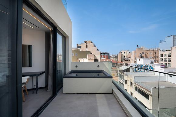 Nema Hotel & Suites_Penthouse Jacuzzi Suite (8)