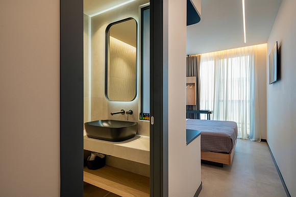 Nema Hotel & Suites_Standard Double Room  (16)