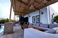 Villa Pavlo.Mesaria 2-