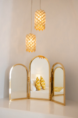 Charm_www©VisualStoryteller-3