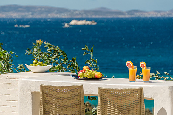 Apricot & Sea_0233